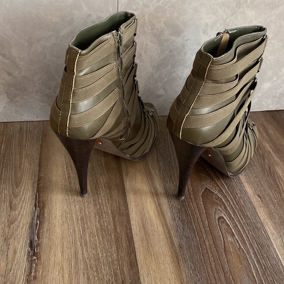 Steve Madden army green booties sz 10 - Picture 4 of 12